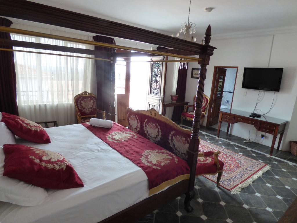 Capital House Boutique Hotel Pretoria-Noord Buitenkant foto