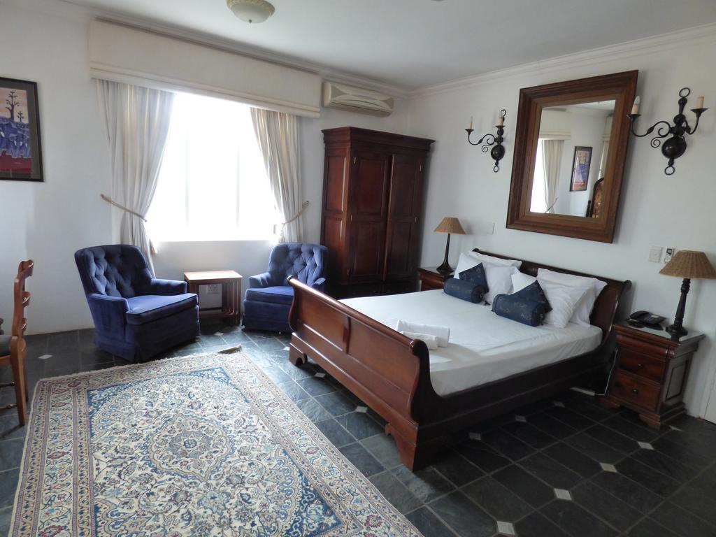 Capital House Boutique Hotel Pretoria-Noord Buitenkant foto