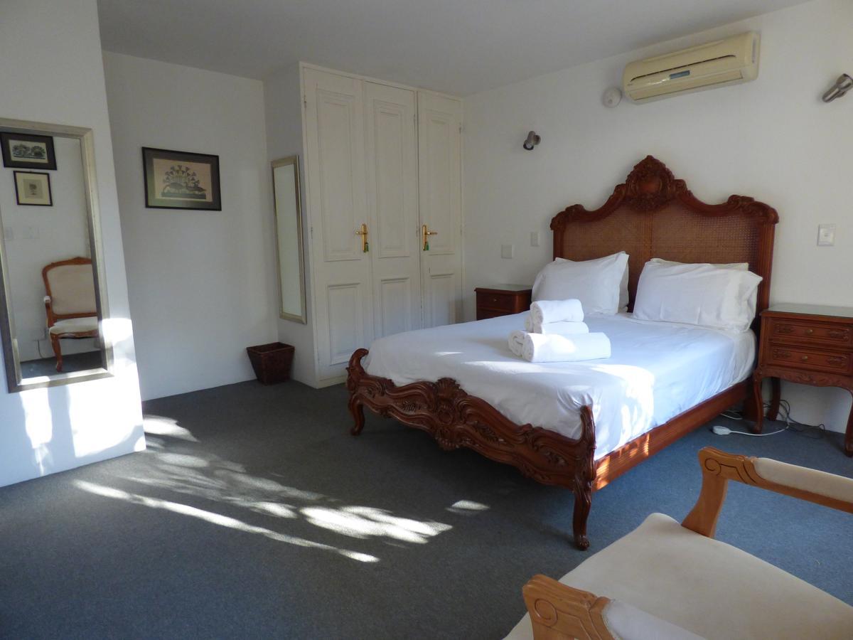 Capital House Boutique Hotel Pretoria-Noord Buitenkant foto