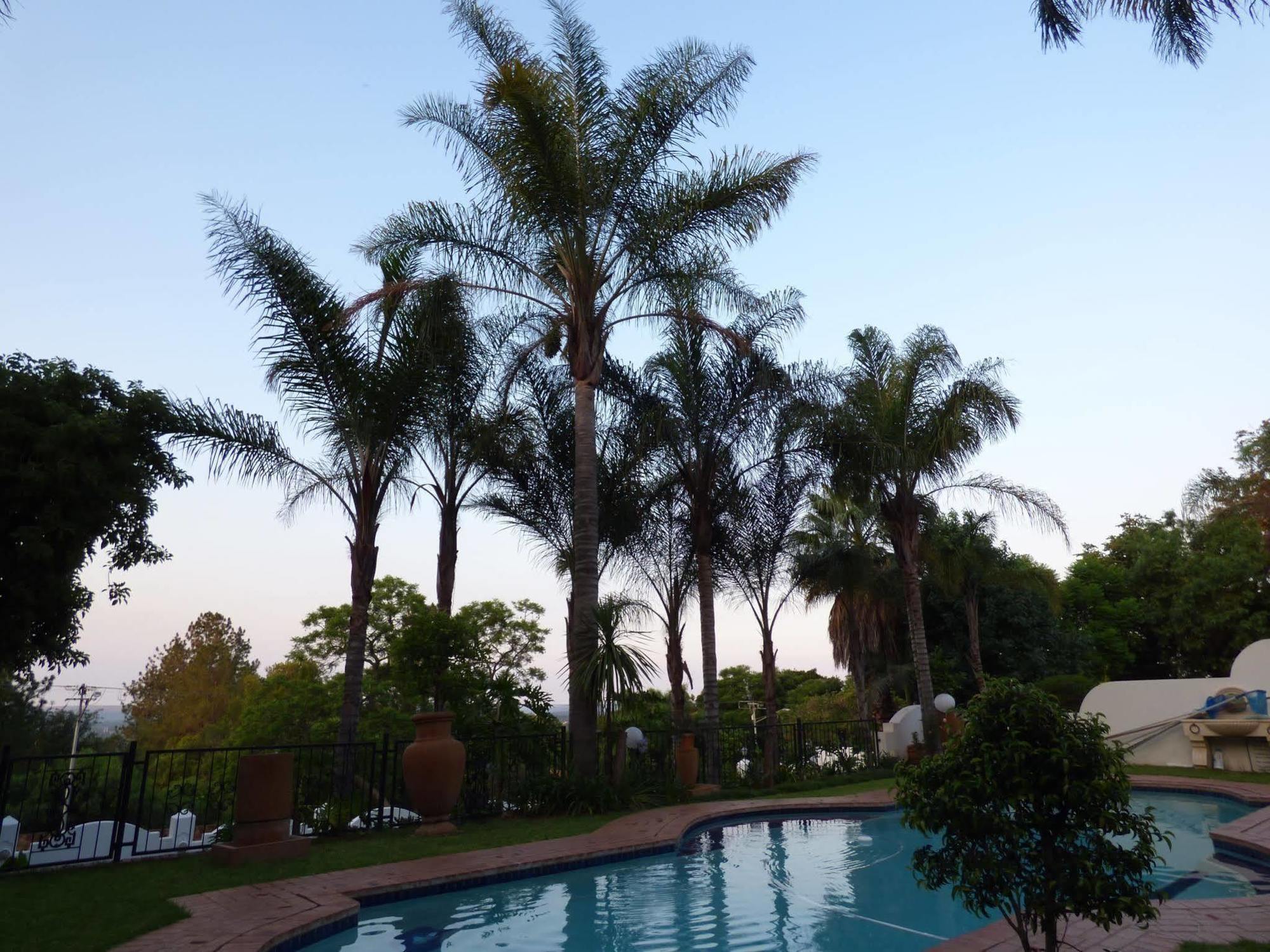 Capital House Boutique Hotel Pretoria-Noord Buitenkant foto
