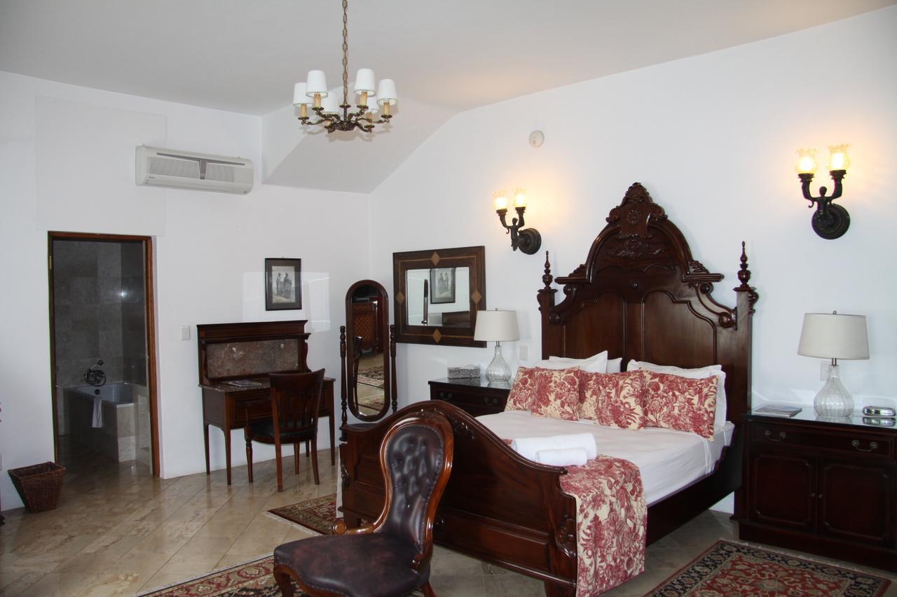 Capital House Boutique Hotel Pretoria-Noord Buitenkant foto
