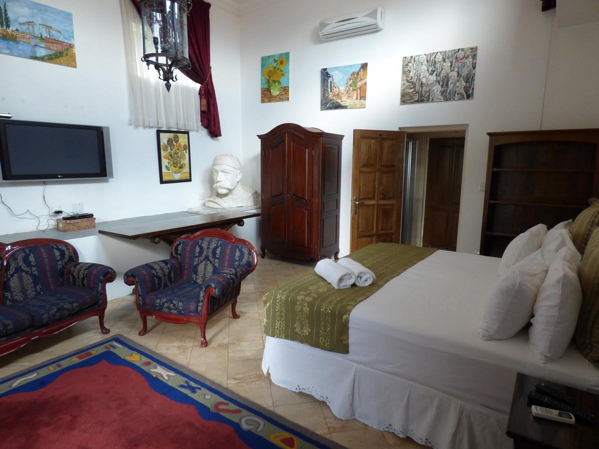 Capital House Boutique Hotel Pretoria-Noord Buitenkant foto