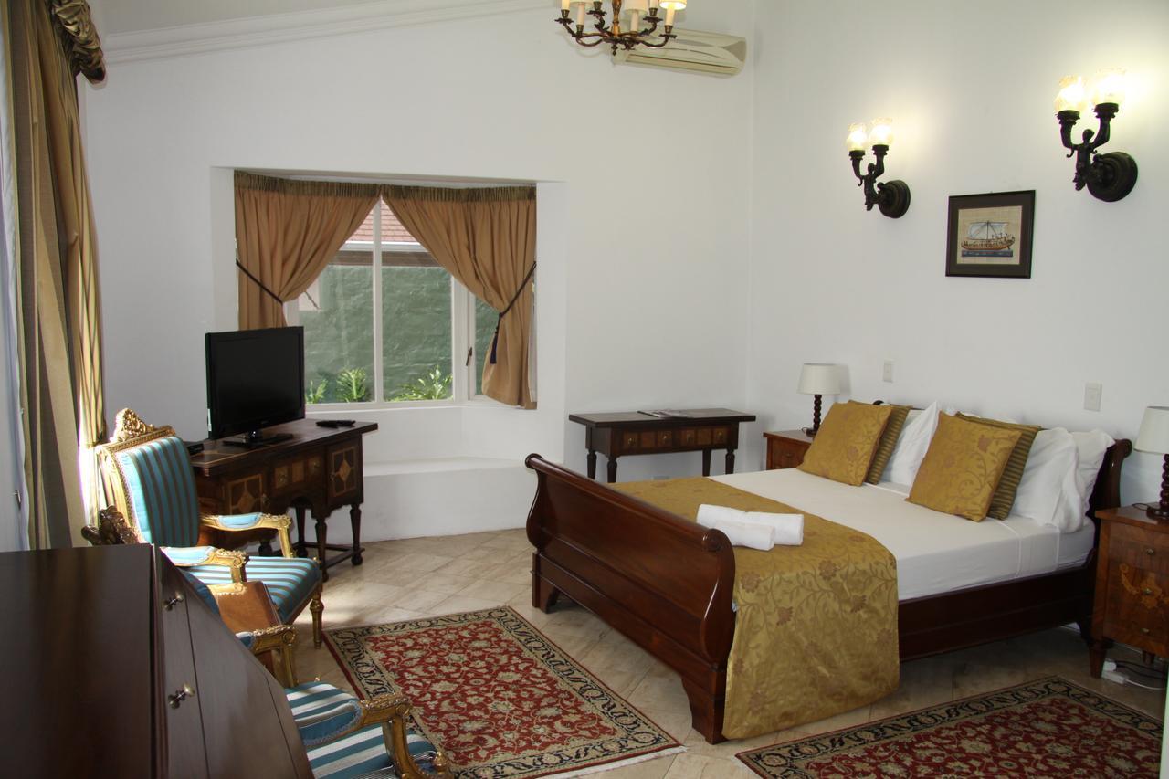 Capital House Boutique Hotel Pretoria-Noord Buitenkant foto