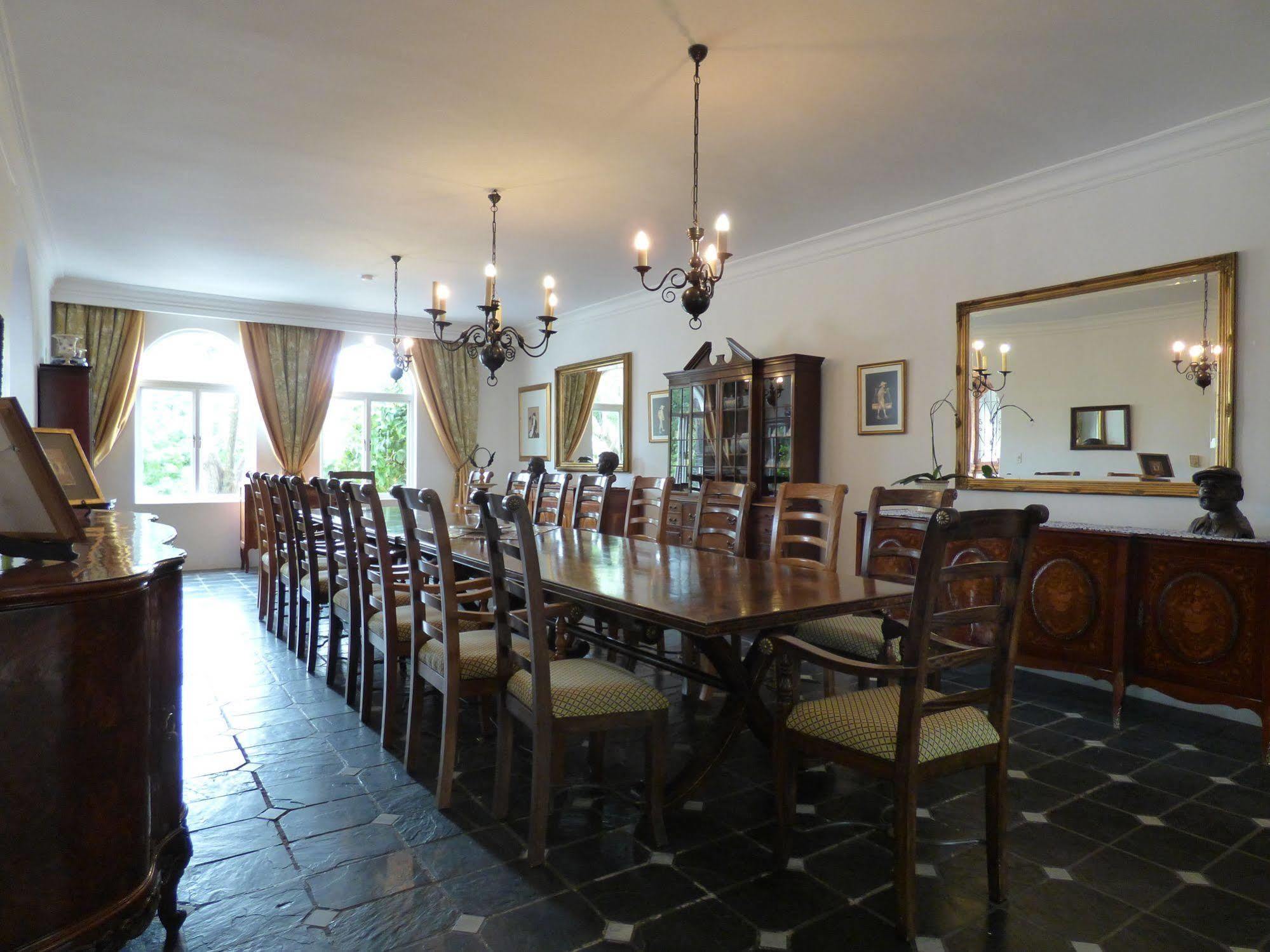 Capital House Boutique Hotel Pretoria-Noord Buitenkant foto