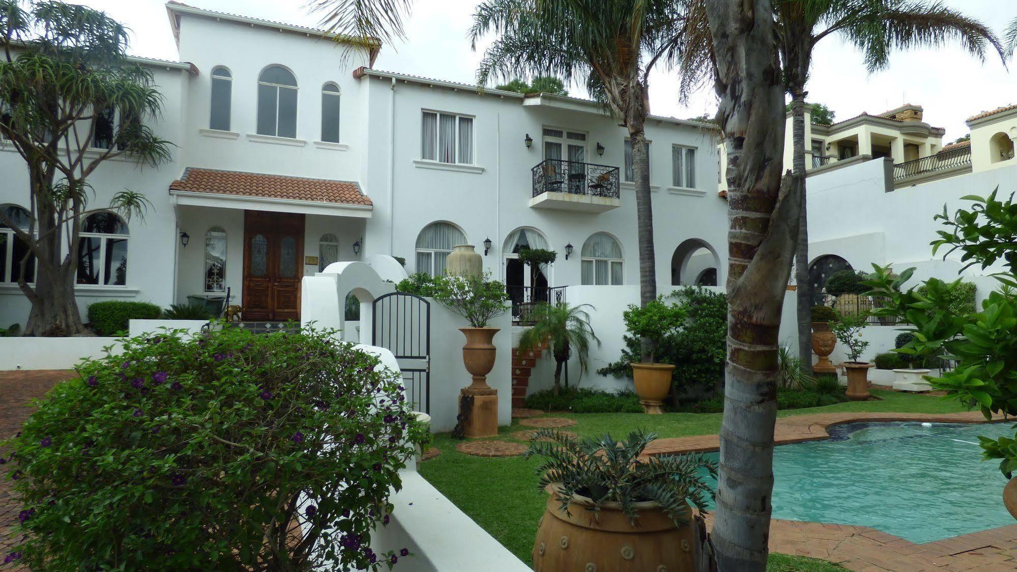 Capital House Boutique Hotel Pretoria-Noord Buitenkant foto